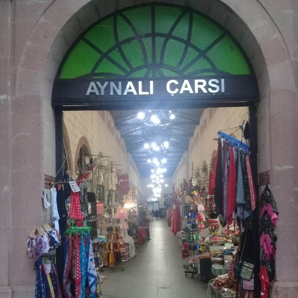 aynali-carsi