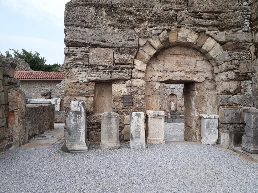 rhodiapolis-antik-kenti